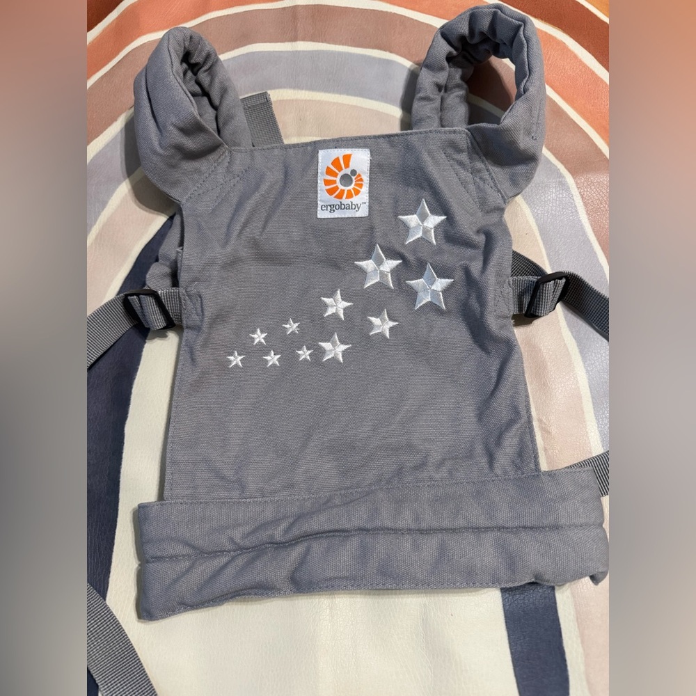 Ergo Baby galaxy grey doll carrier - Picture 3 of 5